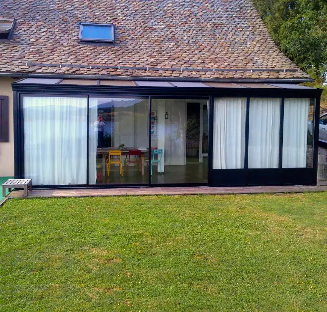 Fabricant de veranda, pergolas et stores Rodez, Millau, Aveyron.